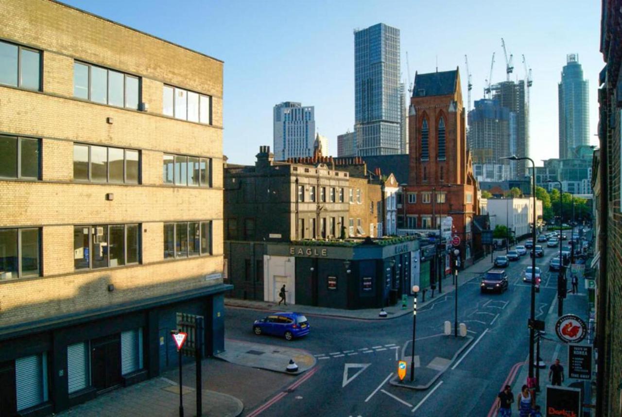 Victorian Building - Sleeps 5 - Pet Friendly Appartement Londen Buitenkant foto
