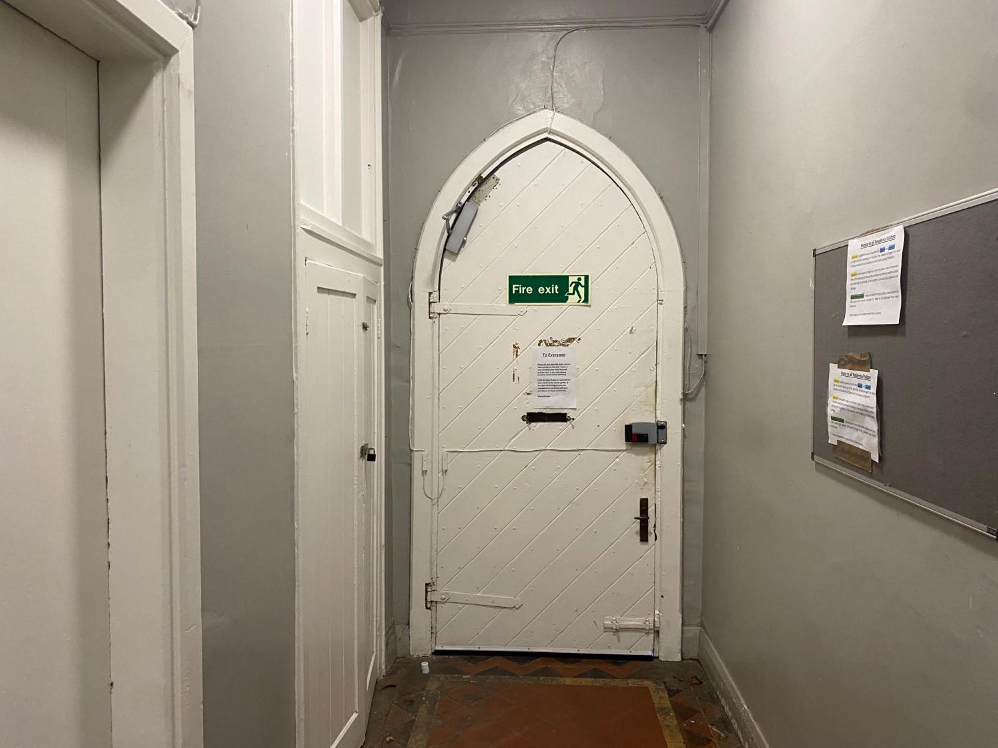 Victorian Building - Sleeps 5 - Pet Friendly Appartement Londen Buitenkant foto